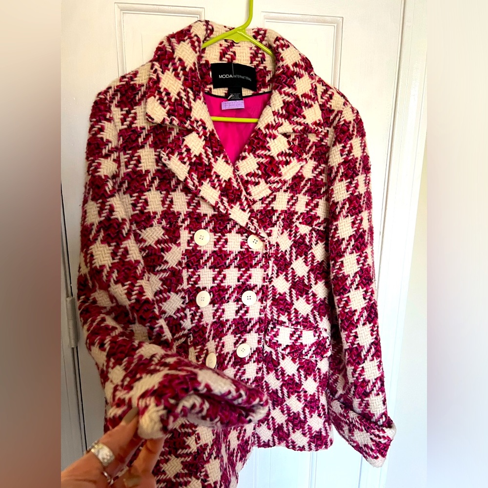 Adorable pink plaid coat from Victoria secret moda international size M